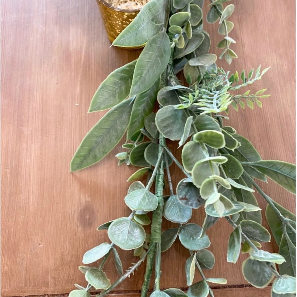 Greenery Garland - Picture 3 of 4